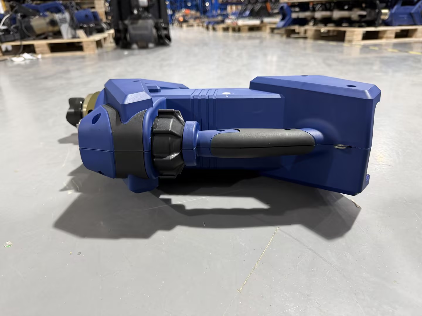 Manufacturer R322-E 720 Bar 32.5kg Hydraulic Electric Ram For Fire Fighting Emergency Rescue